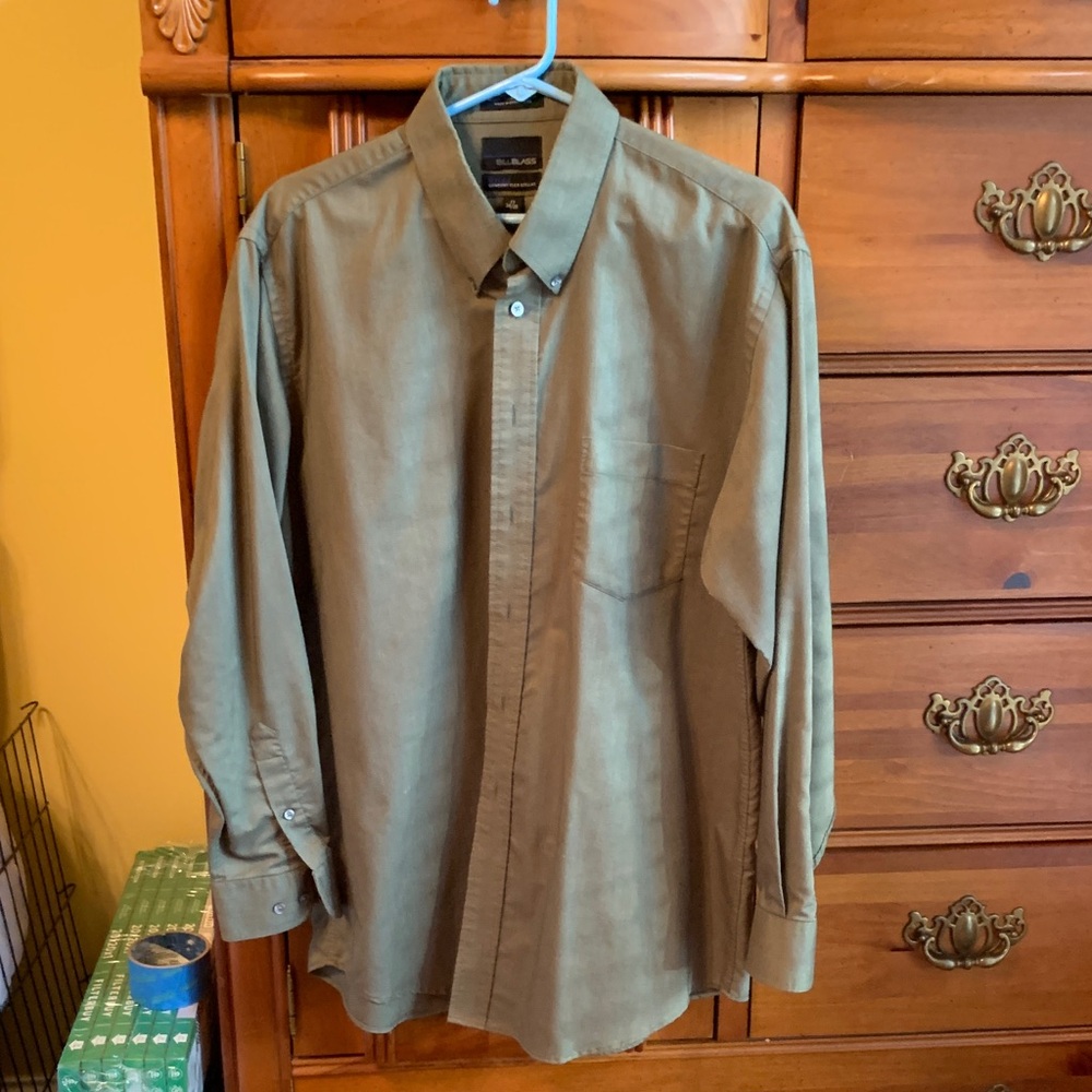 Bill Blass Comfort Flex collar Dress shirt, long Olive Green Button-Up Shirt